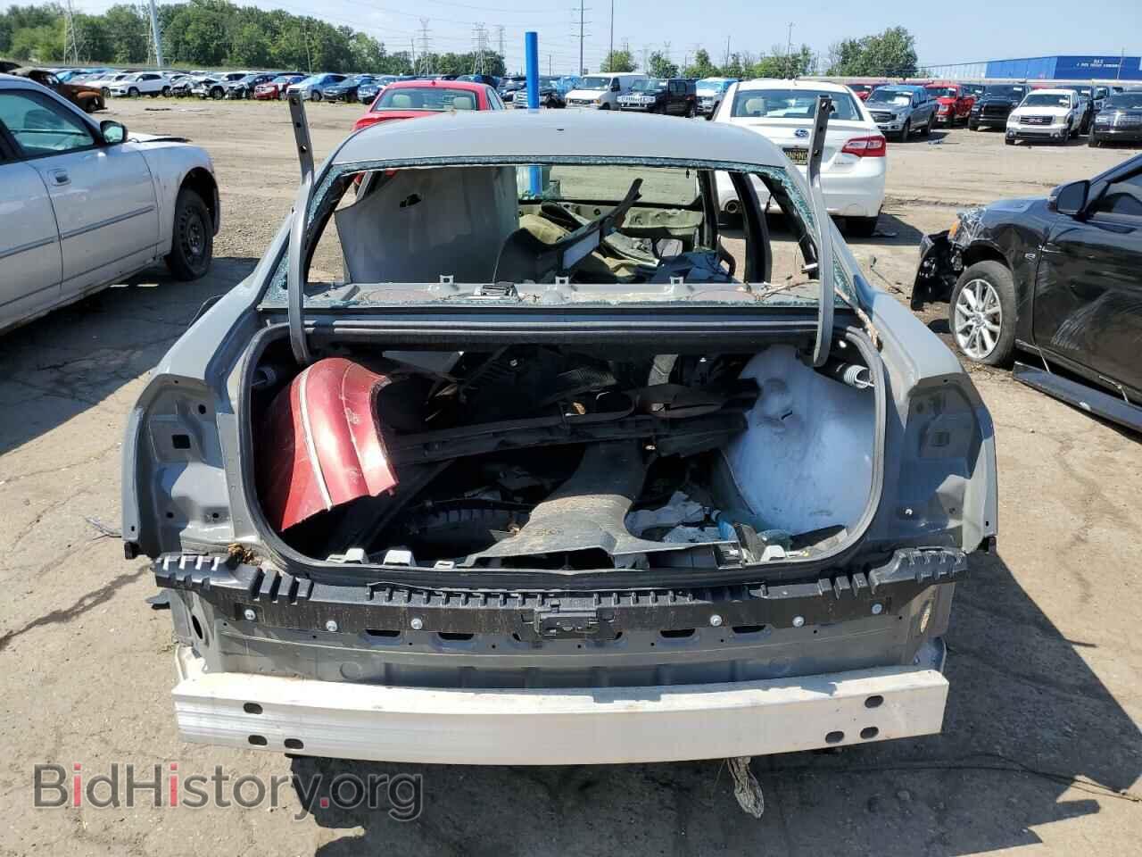 2019 CHRYSLER 300 - VIN: 2C3CCAAG0KH612143 - Фото 6