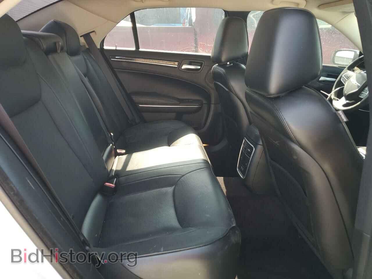 2017 CHRYSLER 300 - VIN: 2C3CCAEG7HH570234 - Фото 10