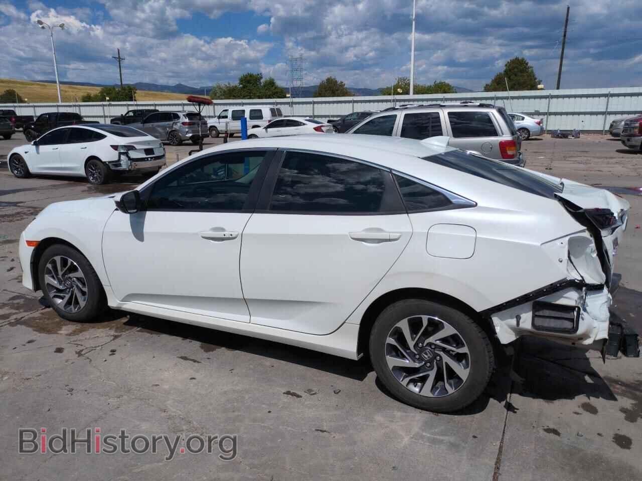 2018 HONDA CIVIC - VIN: 2HGFC2F79JH546876 - Фото 2