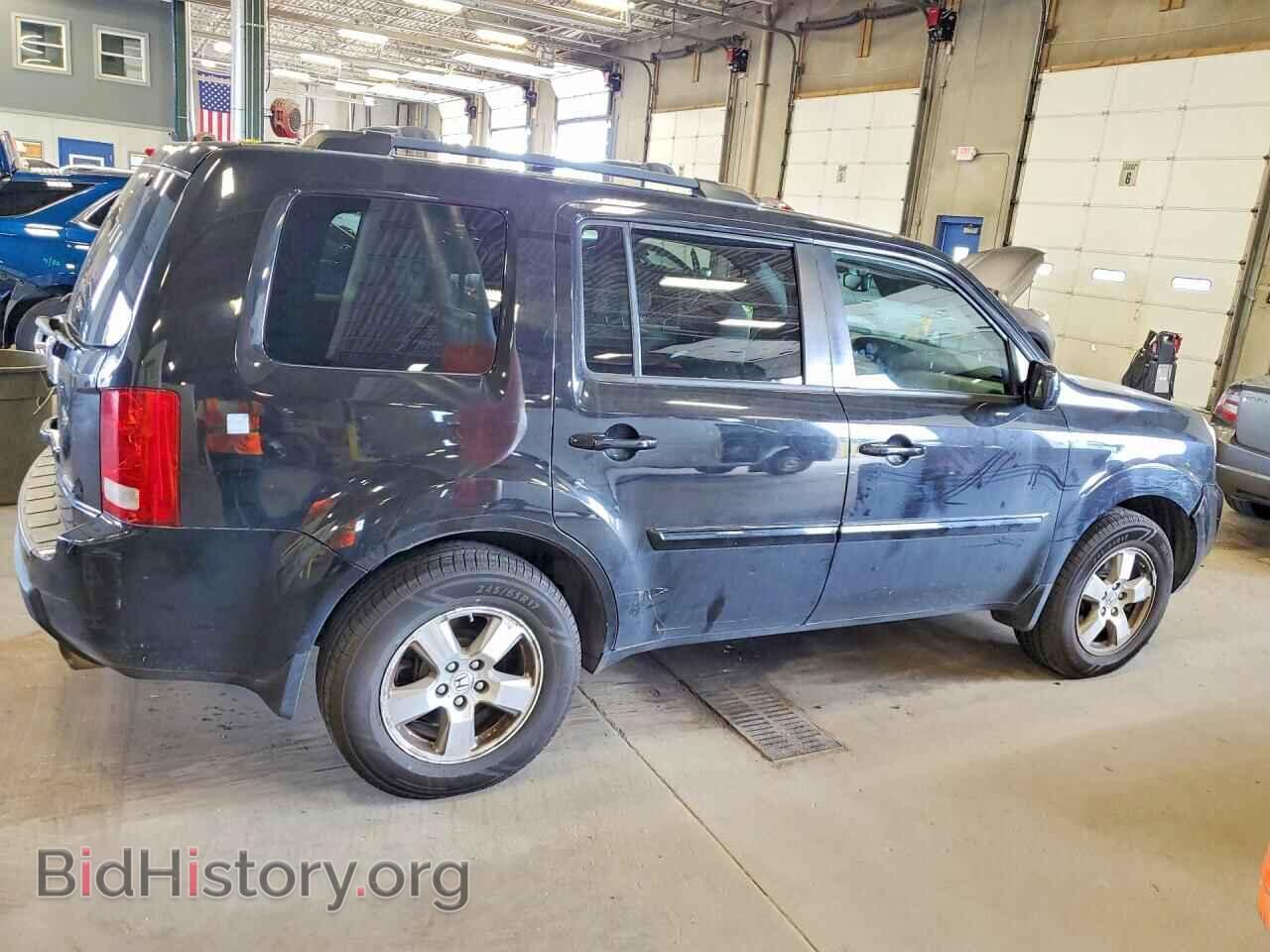 2011 Honda PILOT (VIN 5FNYF4H65BB026535) — фото 3 из 12