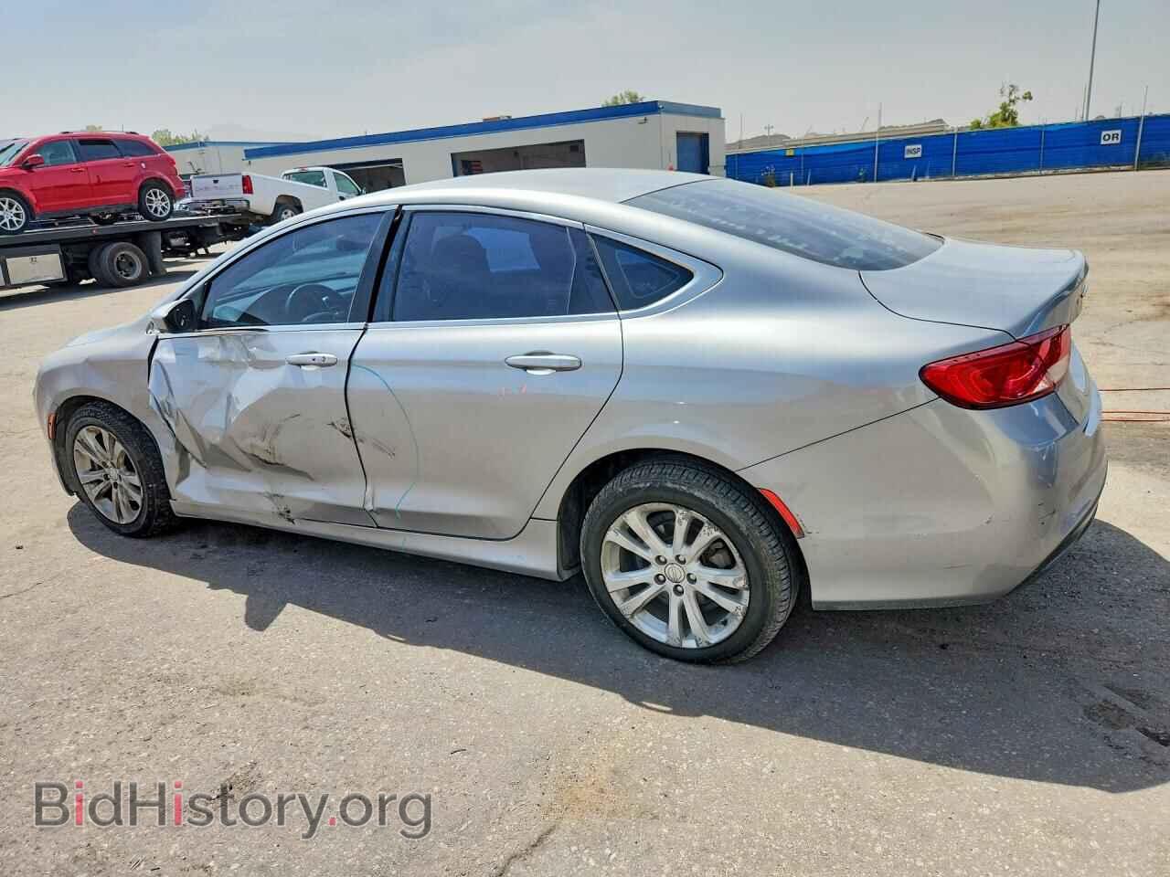 2016 CHRYSLER 200 - VIN: 1C3CCCFB6GN186322 - Photo 2