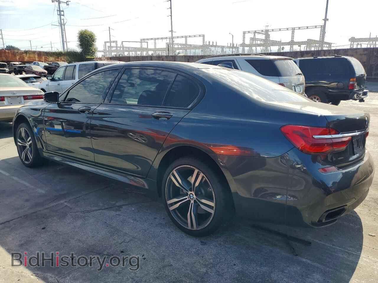 2019 BMW 7 SERIES - VIN: WBA7E2C51KB217211 - Photo 2