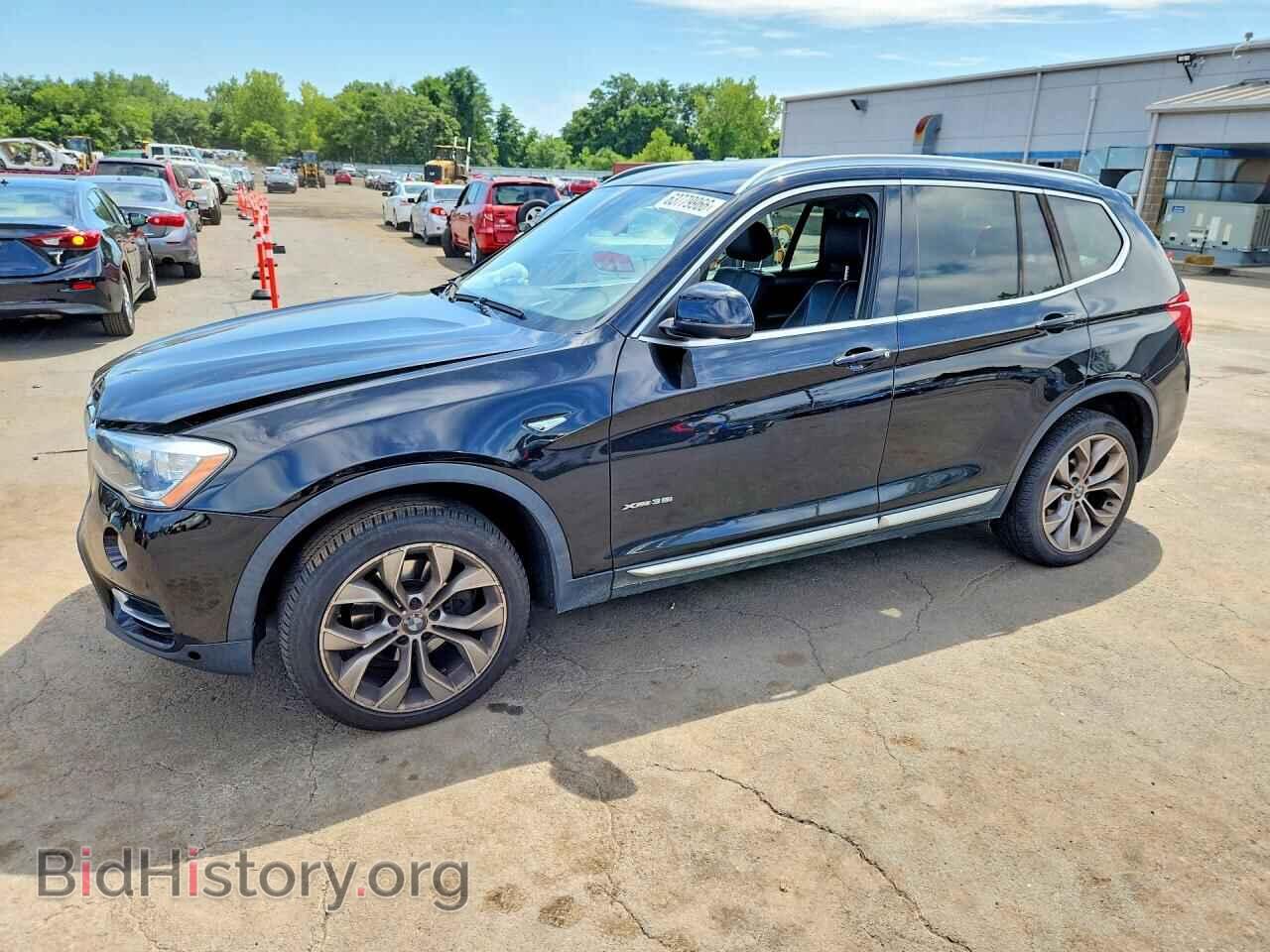 Photo 5UXWX7C52H0U39961 - BMW X3 2017