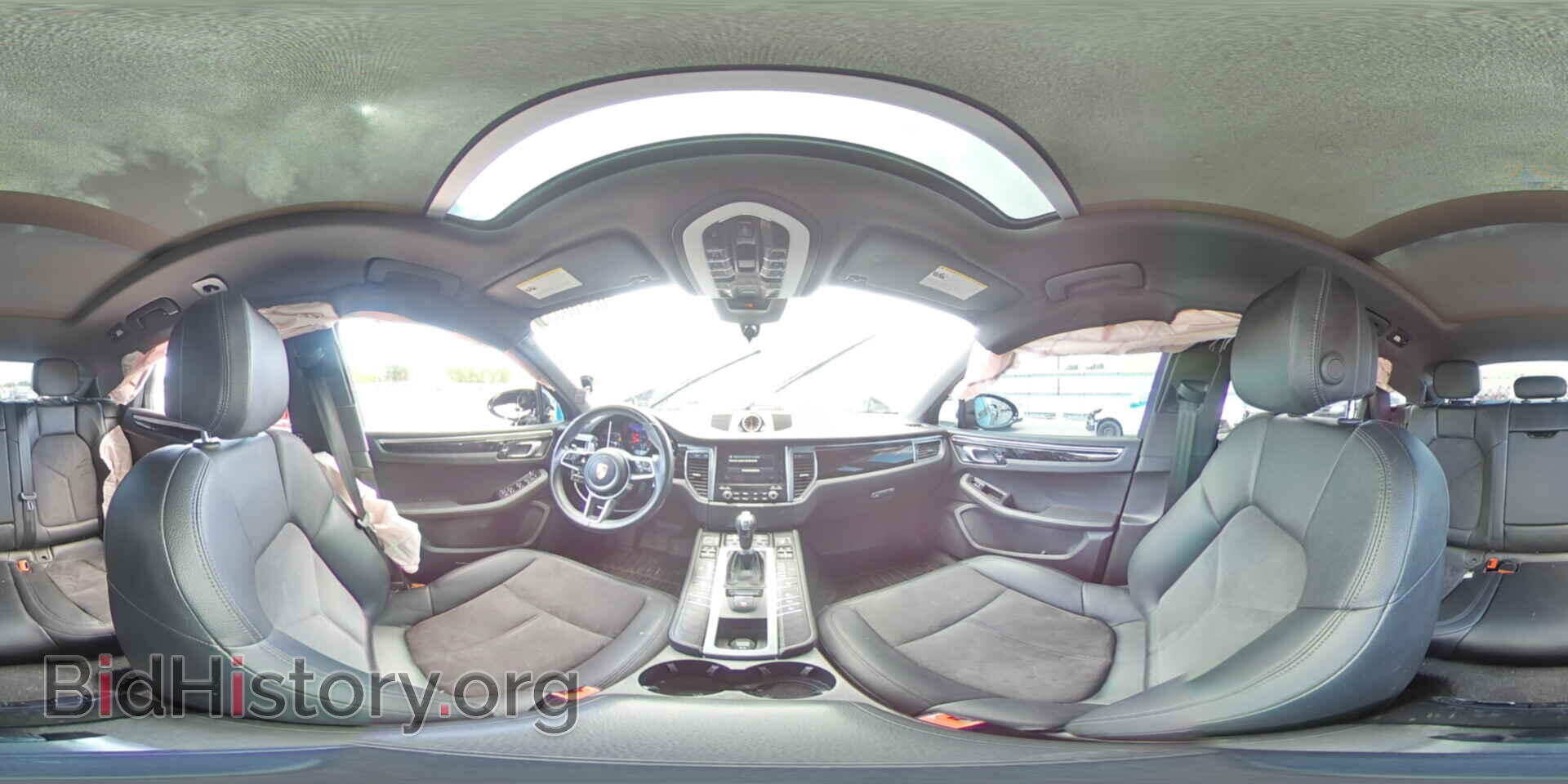 2018 PORSCHE MACAN - VIN: WP1AA2A50JLB02470 - Photo 16
