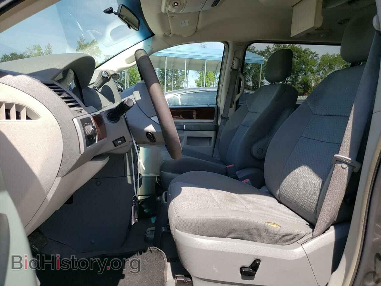 2010 CHRYSLER MINIVAN - VIN: 2A4RR5D11AR399547 - Фото 7