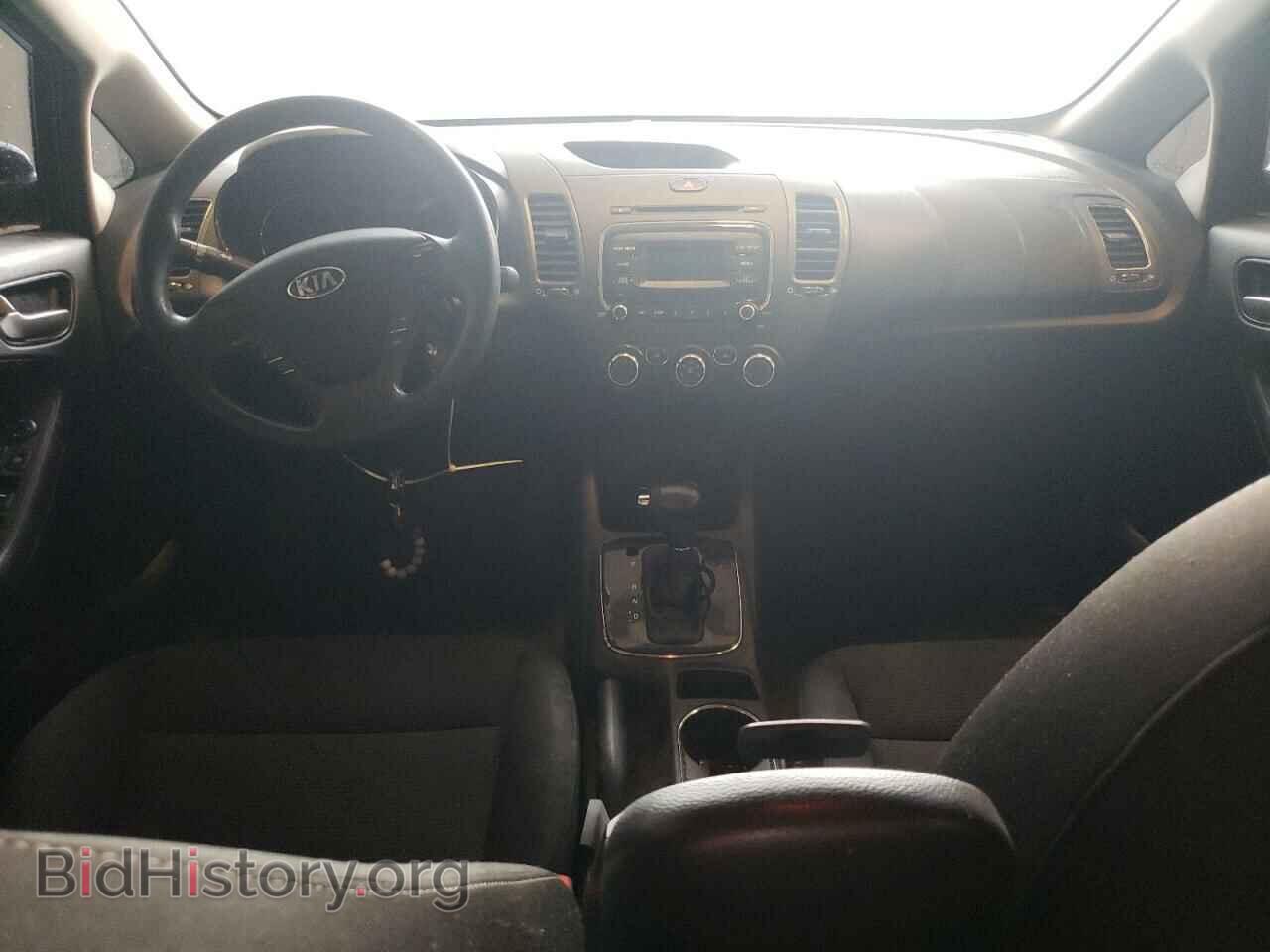 2017 KIA FORTE - VIN: 3KPFK4A7XHE138168 - Фото 8
