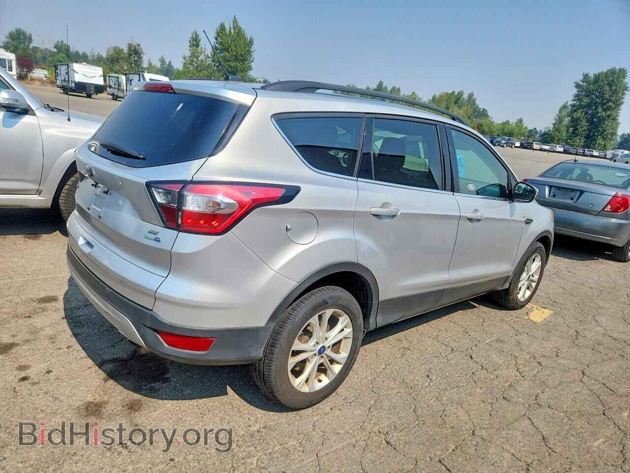 2018 FORD ESCAPE - VIN: 1FMCU9GD7JUC60948 - Фото 3
