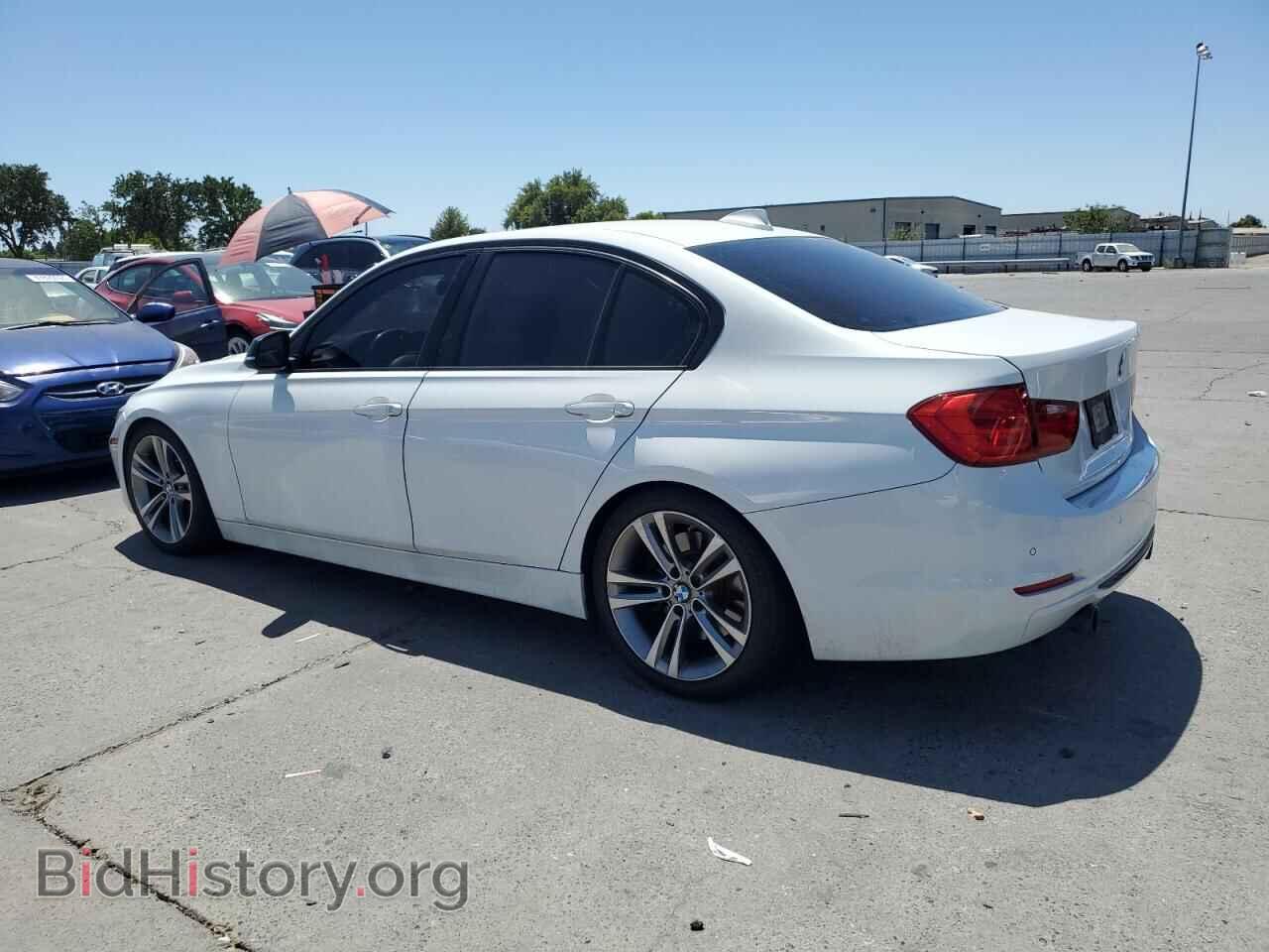 2014 BMW 3 SERIES - VIN: WBA3A9C55EF477627 - Фото 2