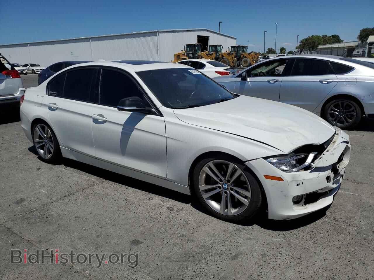 2014 BMW 3 SERIES - VIN: WBA3A9C55EF477627 - Фото 4