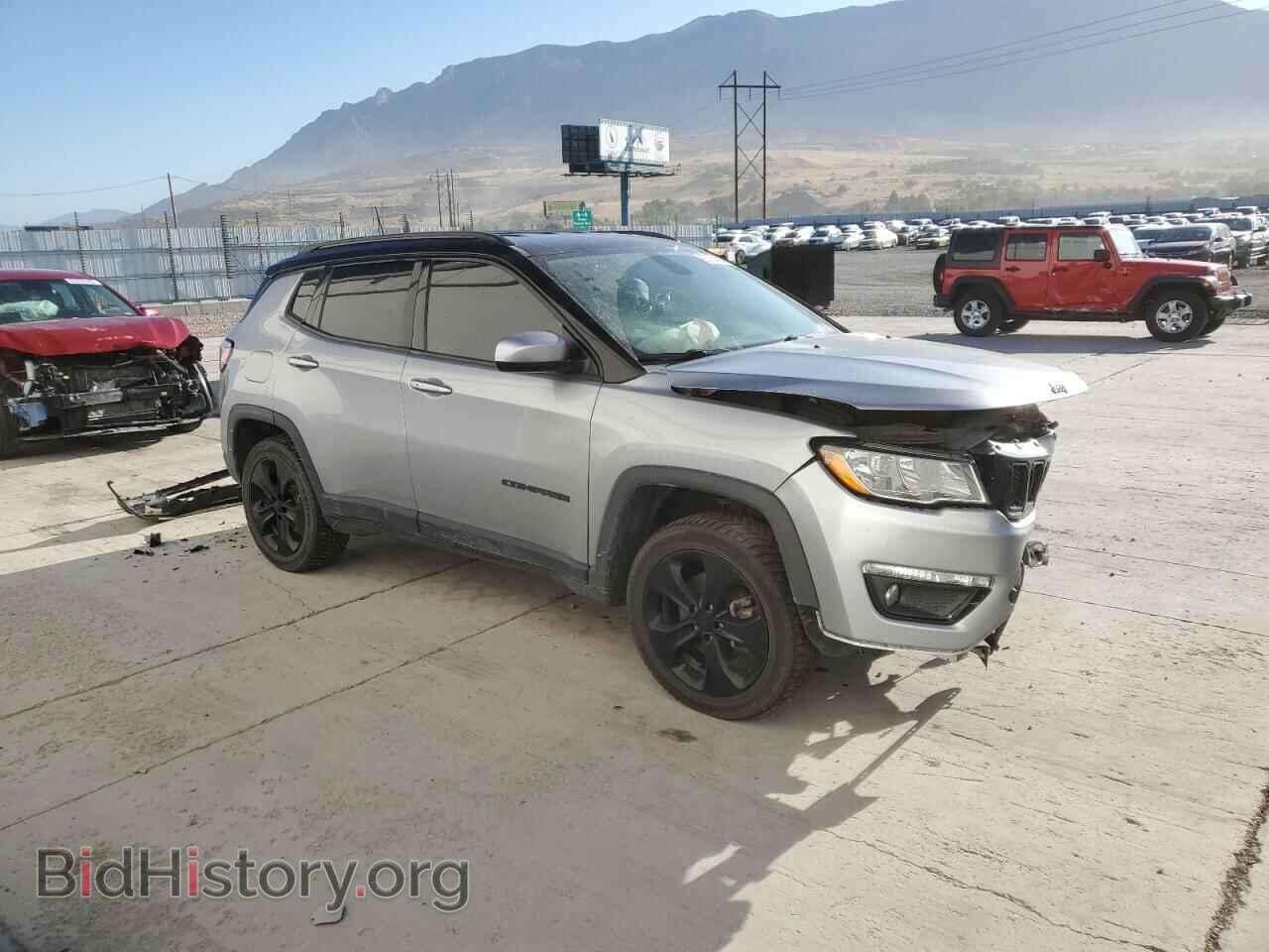 2018 JEEP COMPASS - VIN: 3C4NJDBB0JT396105 - Фото 4