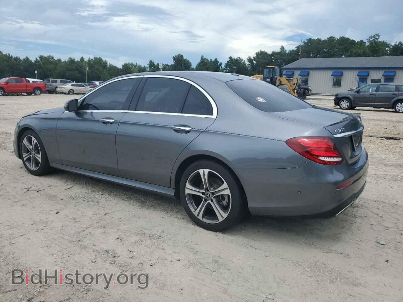 2018 MERCEDES-BENZ E-CLASS - VIN: WDDZF4JB9JA331285 - Фото 2