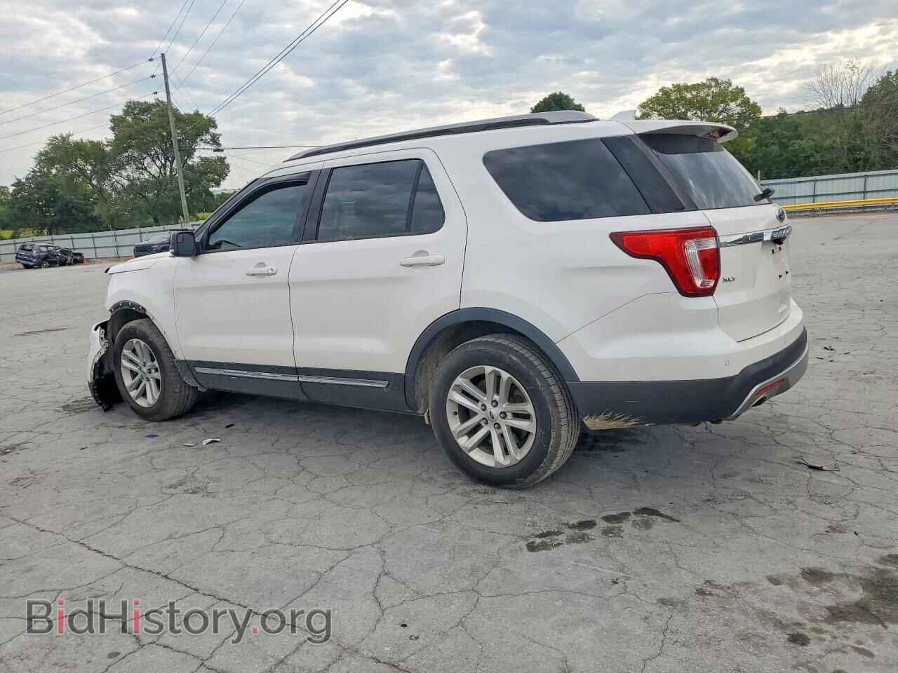 2017 FORD EXPLORER - VIN: 1FM5K7D82HGD78490 - Photo 2