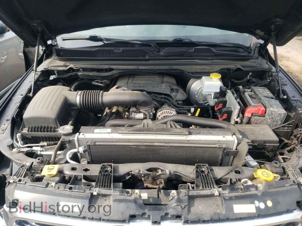 2019 RAM 1500 - VIN: 1C6SRFBT8KN512157 - Фото 11