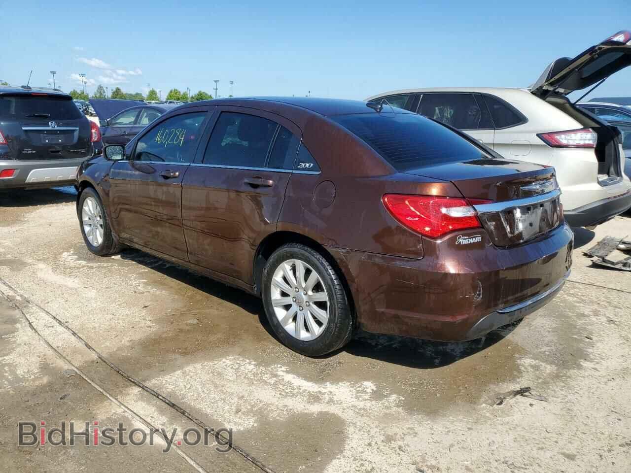 2013 CHRYSLER 200 - VIN: 1C3CCBBB5DN600993 - Фото 2