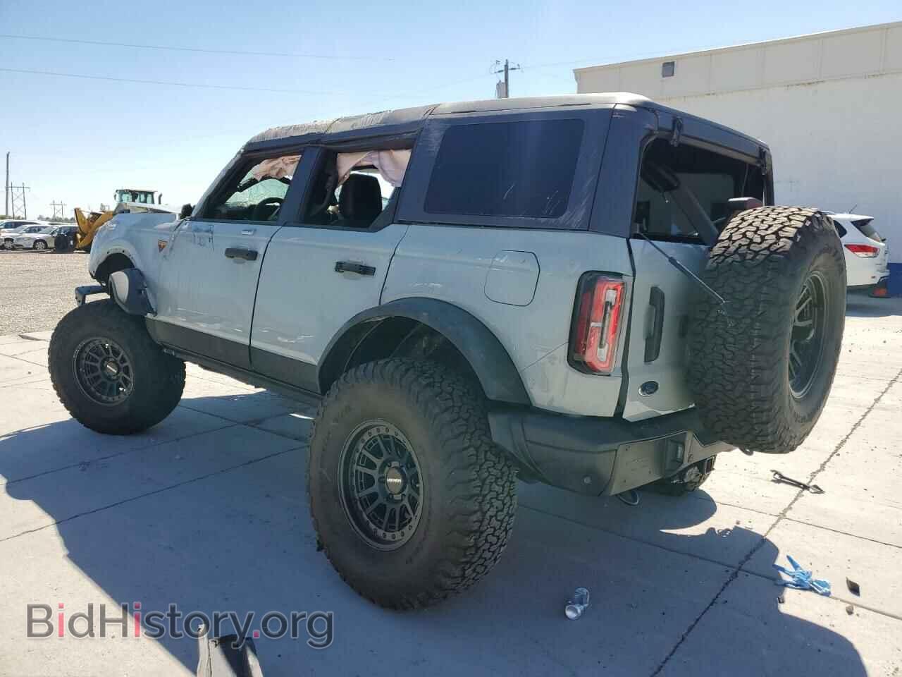 2022 FORD BRONCO - VIN: 1FMEE5DP7NLB55819 - Фото 2