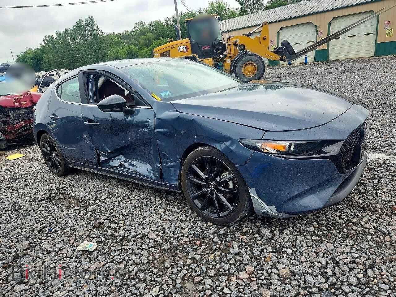 2024 MAZDA 3 - VIN: JM1BPBLM5R1708136 - Photo 4