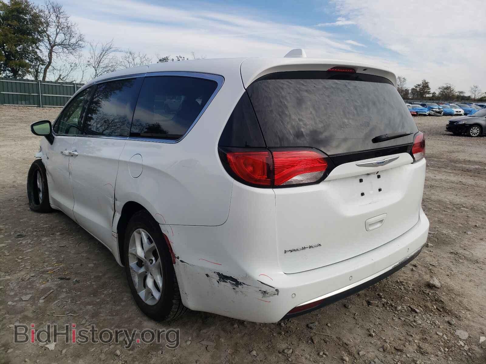 2017 CHRYSLER PACIFICA - VIN: 2C4RC1BG2HR796086 - Фото 3
