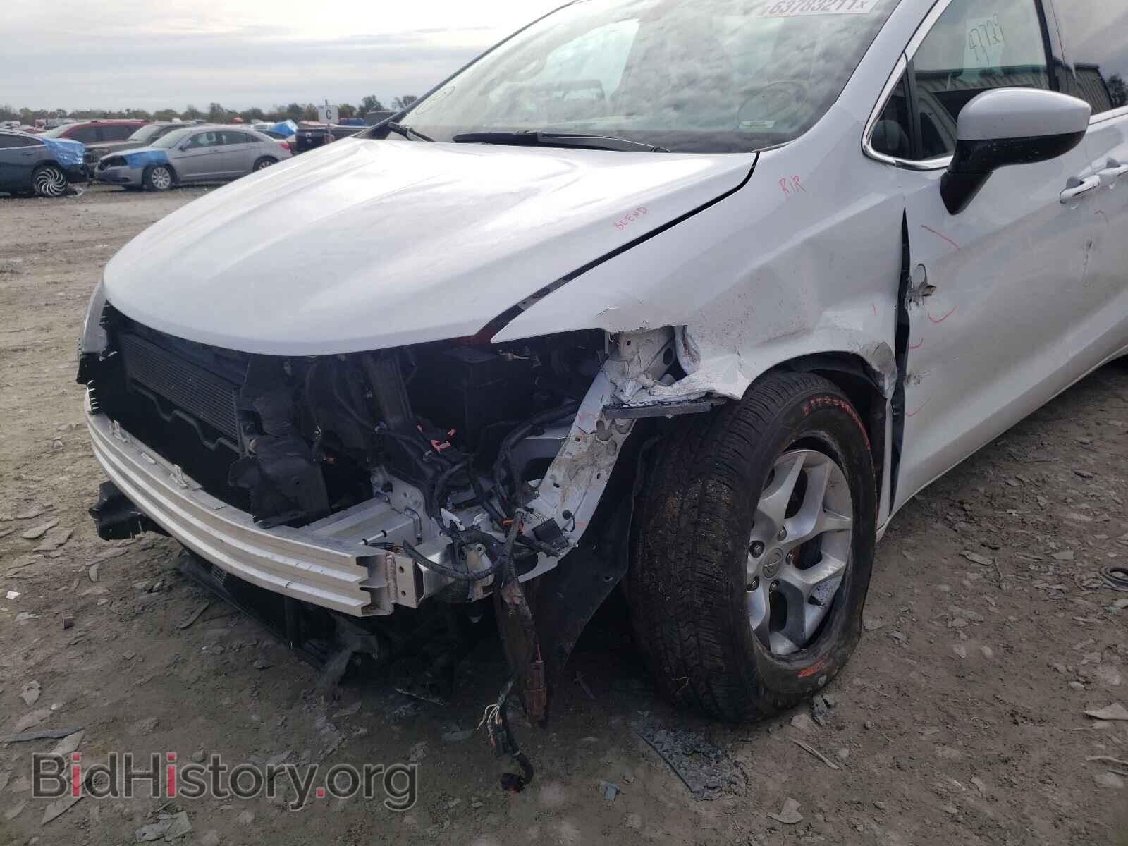 2017 CHRYSLER PACIFICA - VIN: 2C4RC1BG2HR796086 - Фото 9