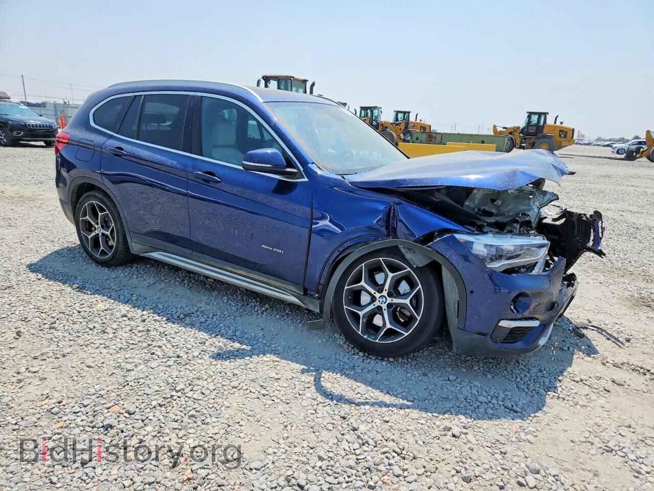 2017 BMW X1 - VIN: WBXHT3C35H5F82411 - Фото 4