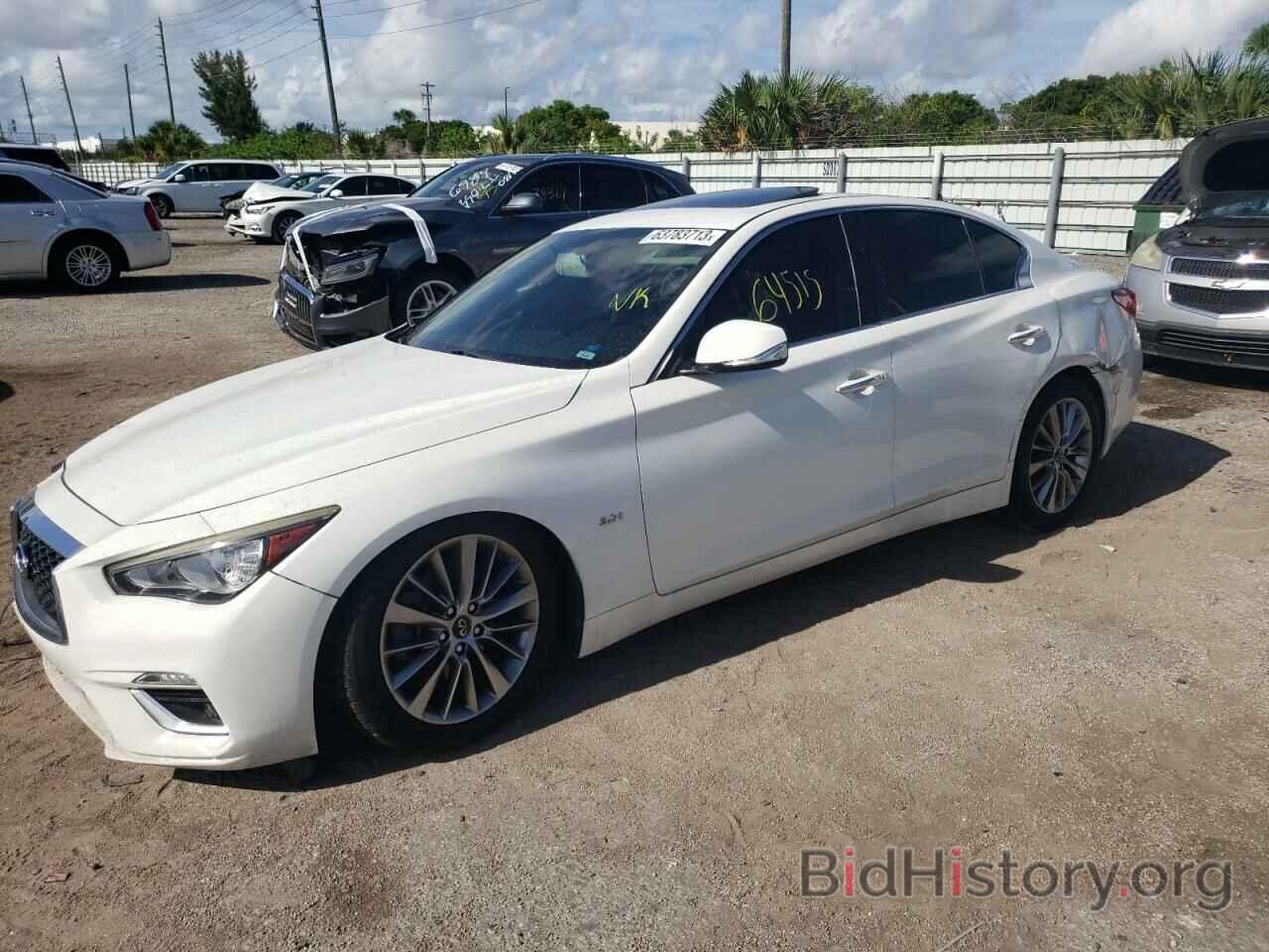 Фотография JN1EV7AR3JM440255 - INFINITI Q50 2018