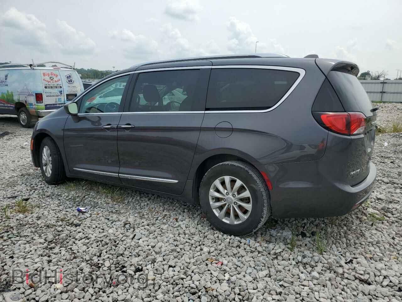 2019 CHRYSLER PACIFICA - VIN: 2C4RC1BG8KR613023 - Фото 2