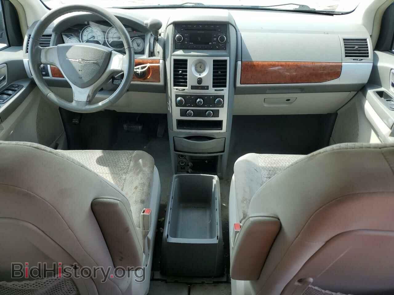 2009 CHRYSLER MINIVAN - VIN: 2A8HR54179R529143 - Фото 8