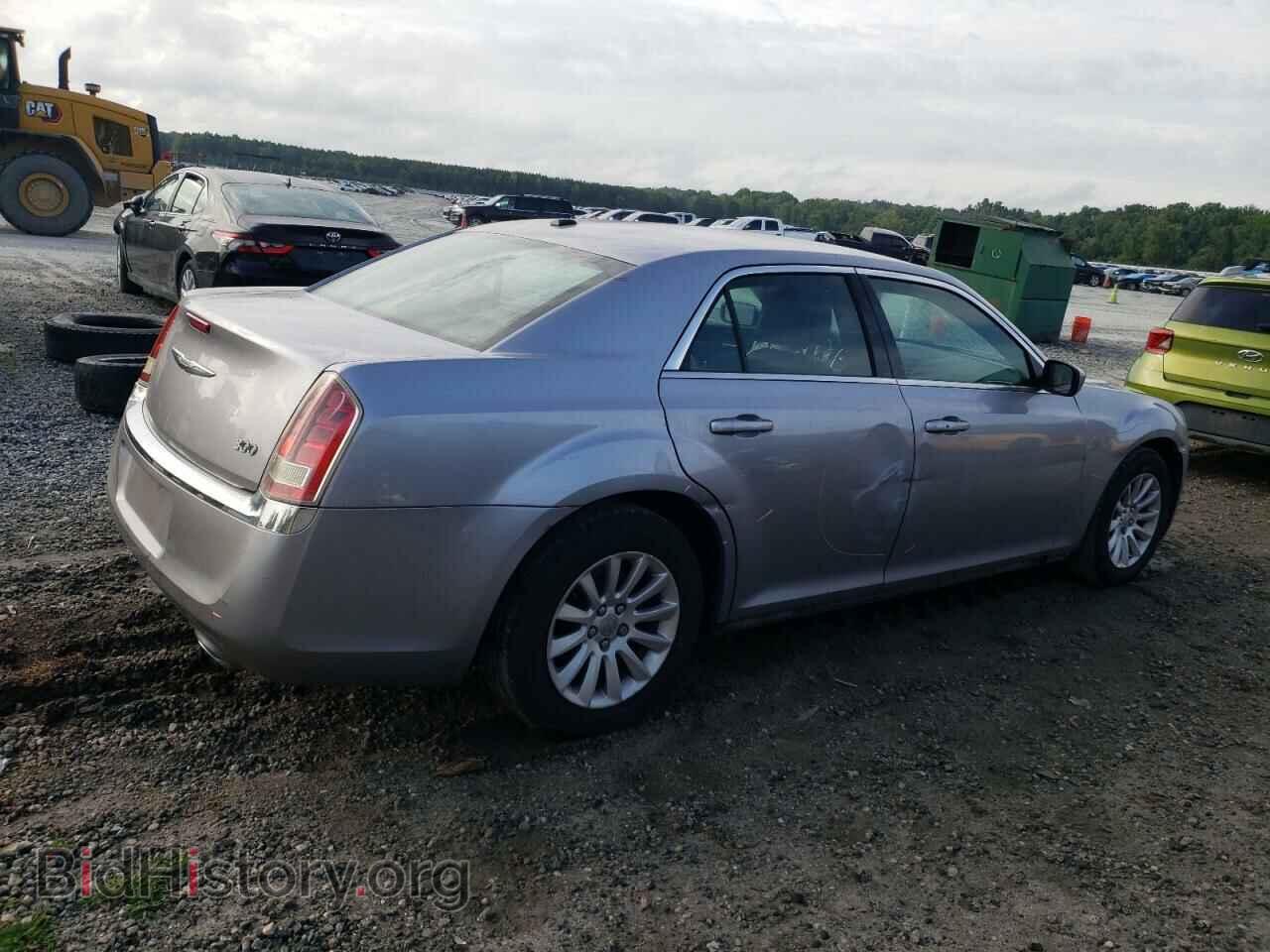 2013 CHRYSLER 300 - VIN: 2C3CCAAG0DH603526 - Фото 3