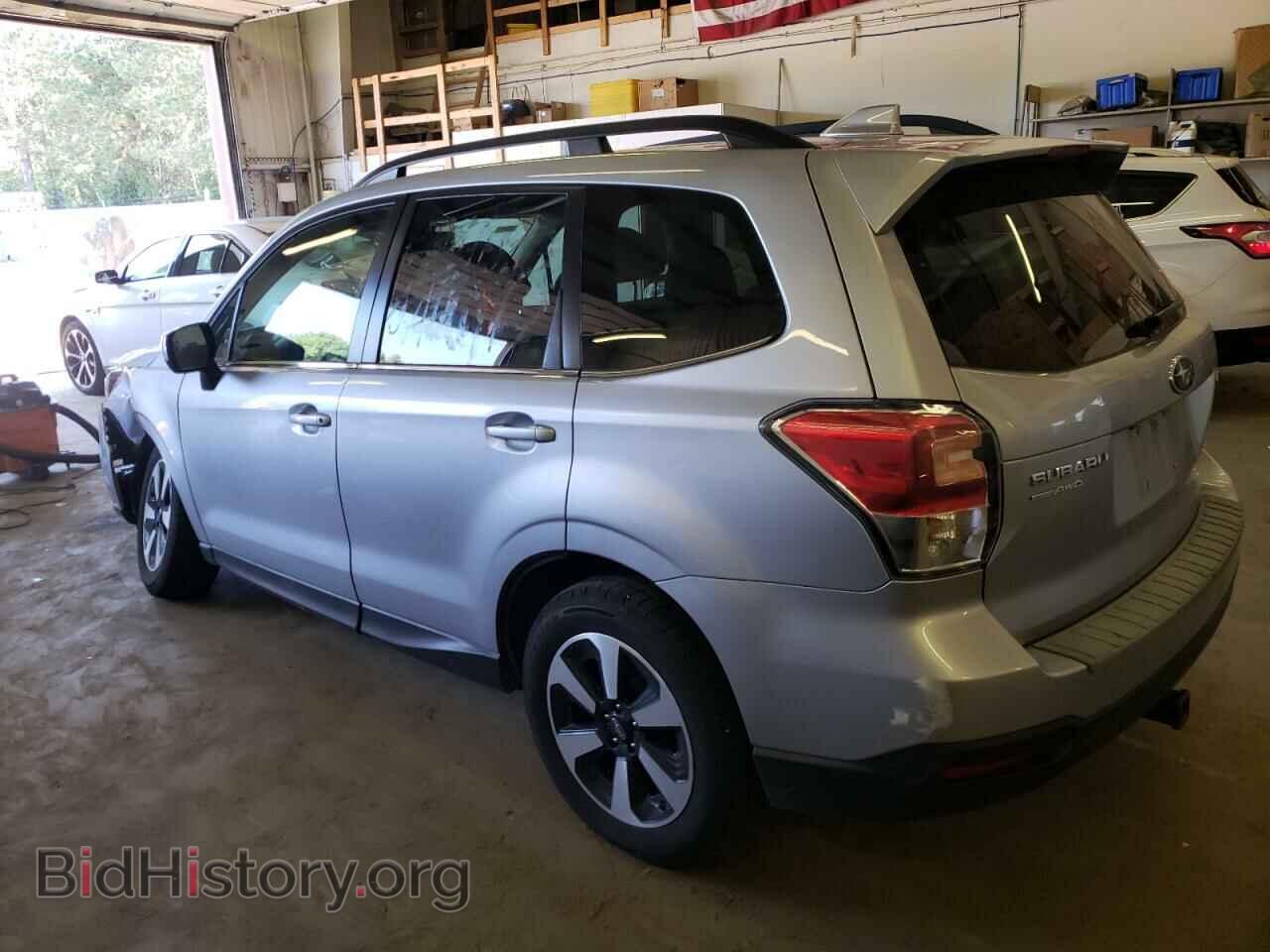 2018 SUBARU FORESTER - VIN: JF2SJAJC7JH456067 - Фото 2