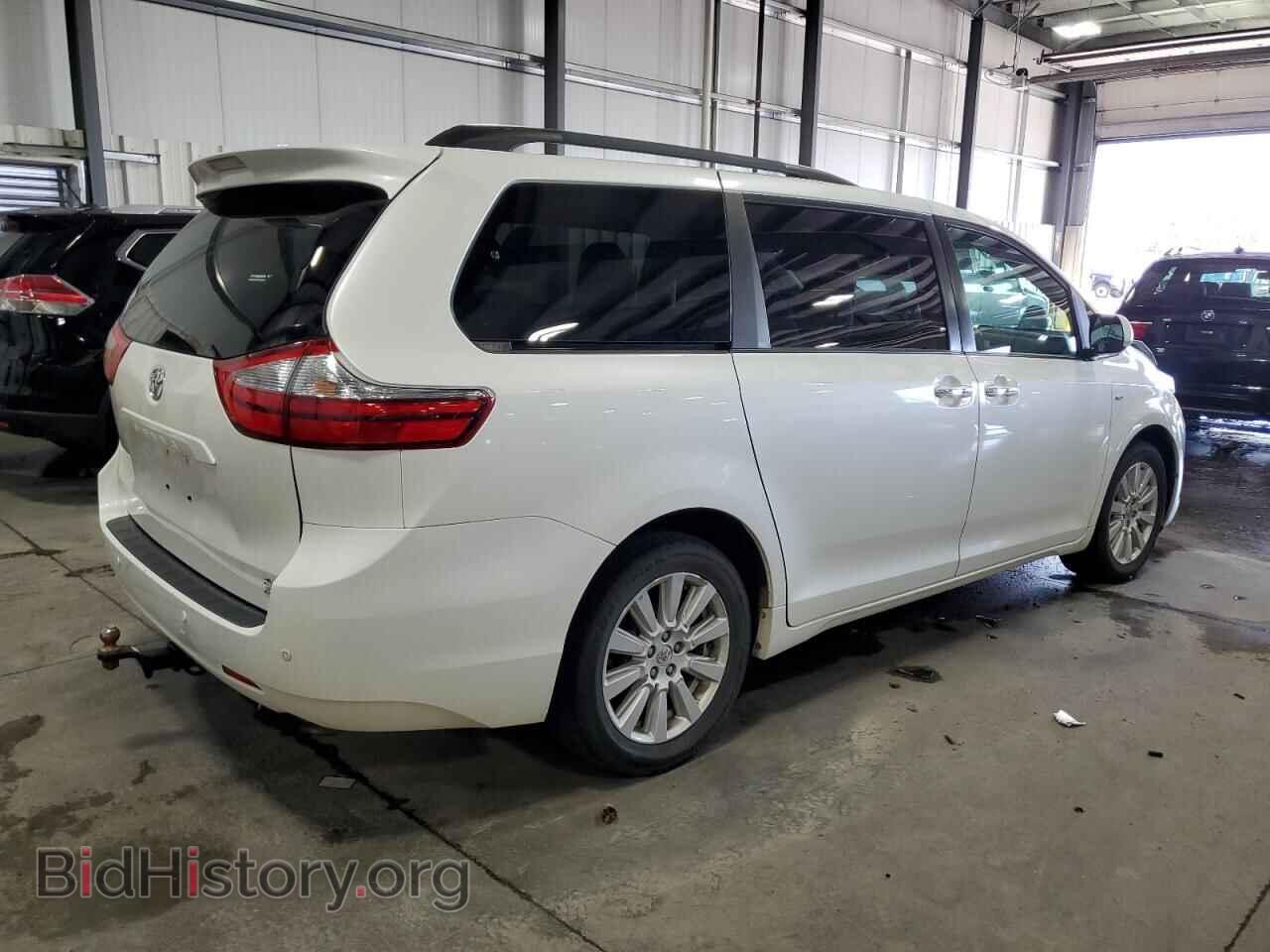 2017 TOYOTA All Models - VIN: 5TDDZ3DC9HS187728 - Фото 3