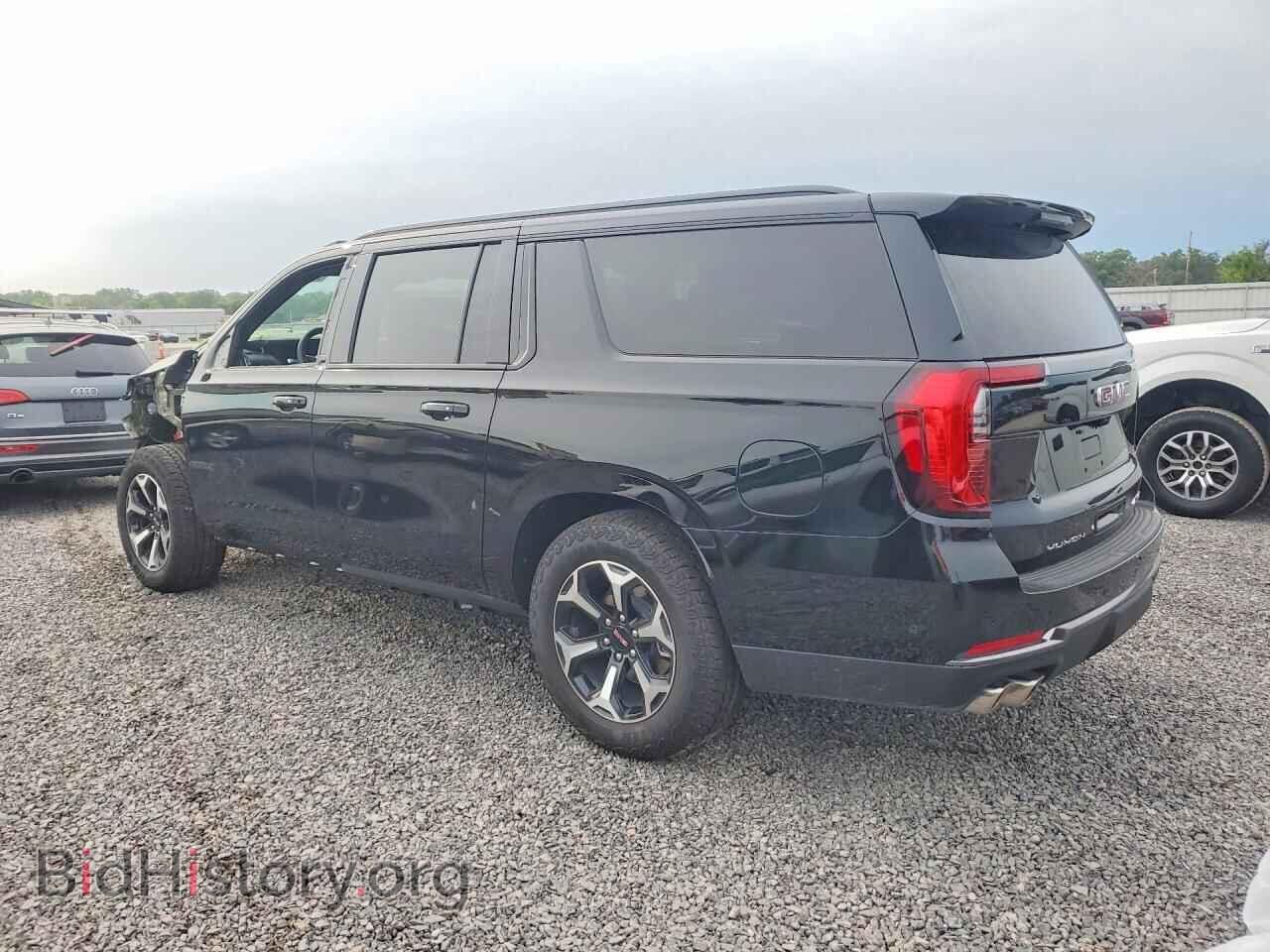 2026 GMC YUKON - VIN: 1GKS2HKL2TR169059 - Photo 2