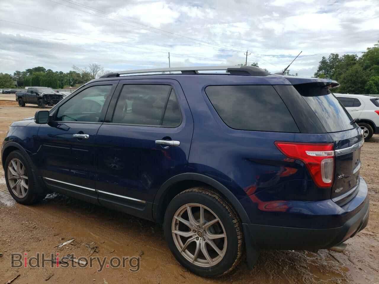 2011 FORD EXPLORER - VIN: 1FMHK7D86BGA76768 - Photo 2