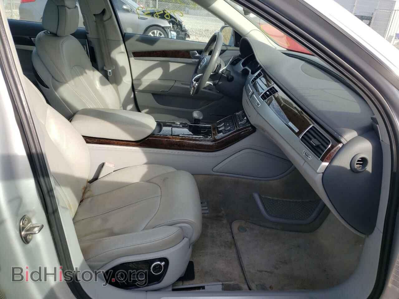 2011 AUDI A8 - VIN: WAUAVAFD4BN012905 - Фото 5