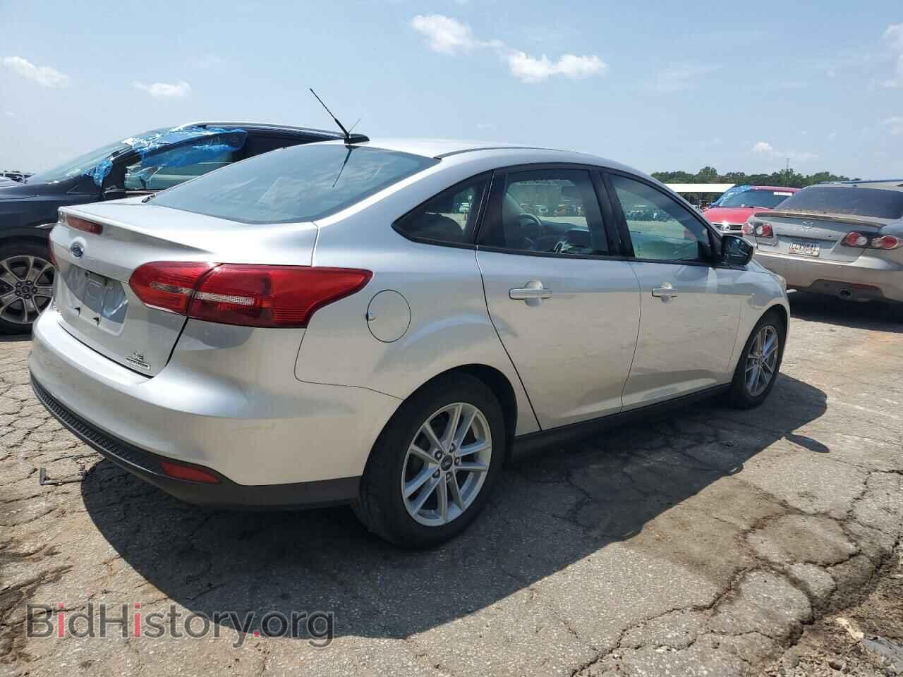 2016 FORD FOCUS - VIN: 1FADP3F2XGL397335 - Фото 3