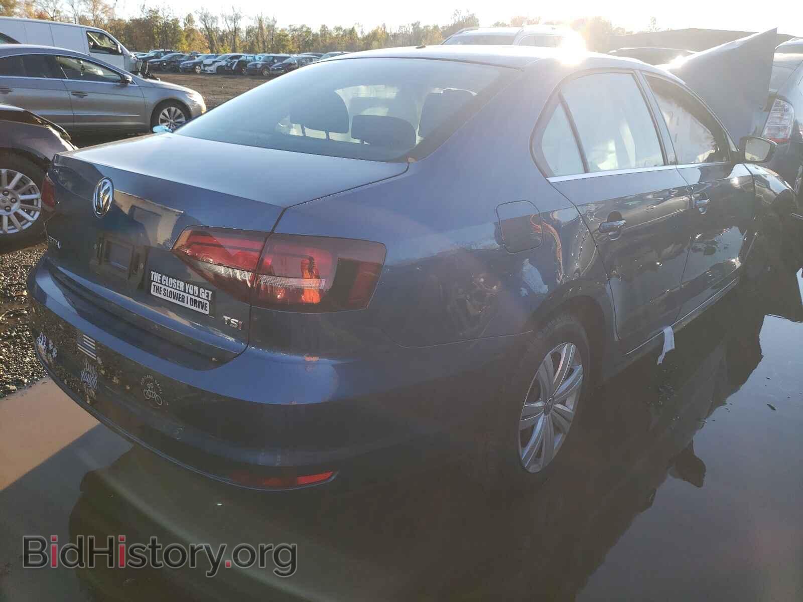 2017 VOLKSWAGEN JETTA - VIN: 3VW2B7AJ1HM328665 - Фото 4