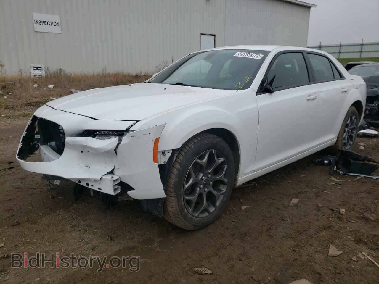 2016 CHRYSLER 300 - VIN: 2C3CCAGG3GH164351 - Фото 2