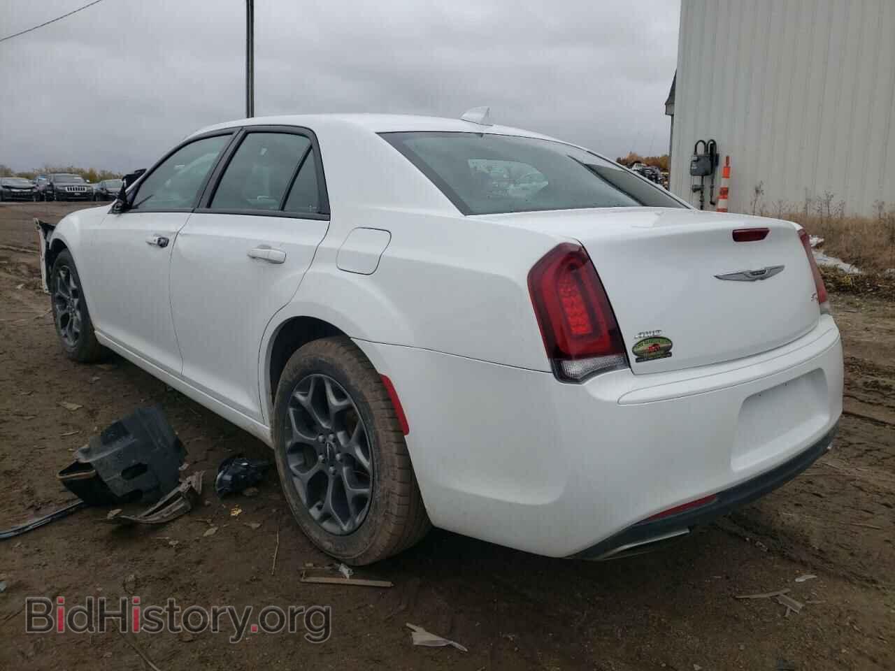 2016 CHRYSLER 300 - VIN: 2C3CCAGG3GH164351 - Фото 3