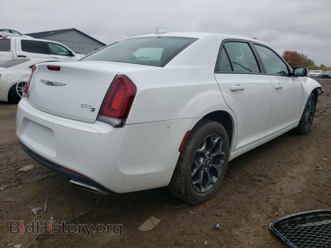 2016 CHRYSLER 300 - VIN: 2C3CCAGG3GH164351 - Фото 4