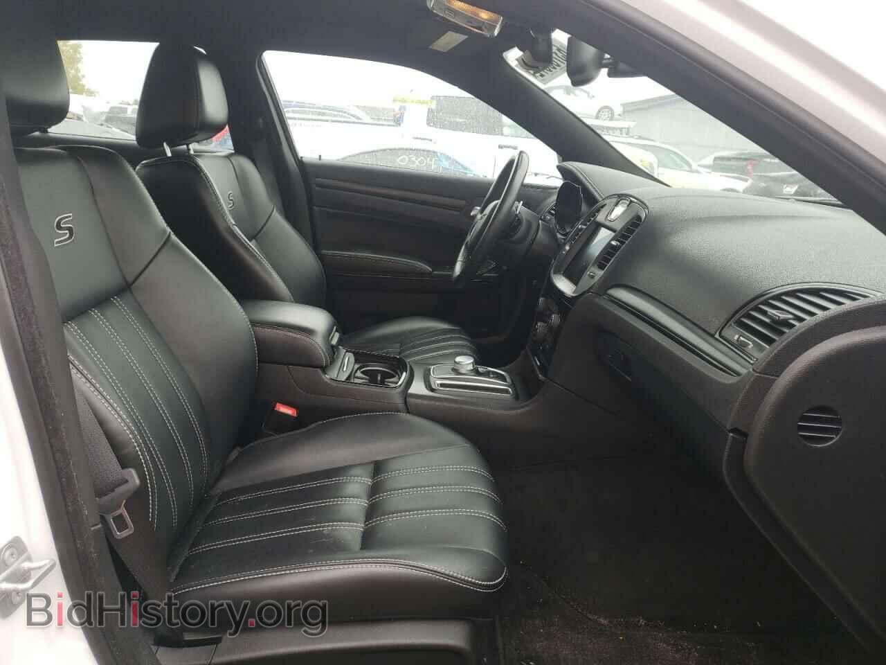 2016 CHRYSLER 300 - VIN: 2C3CCAGG3GH164351 - Фото 5