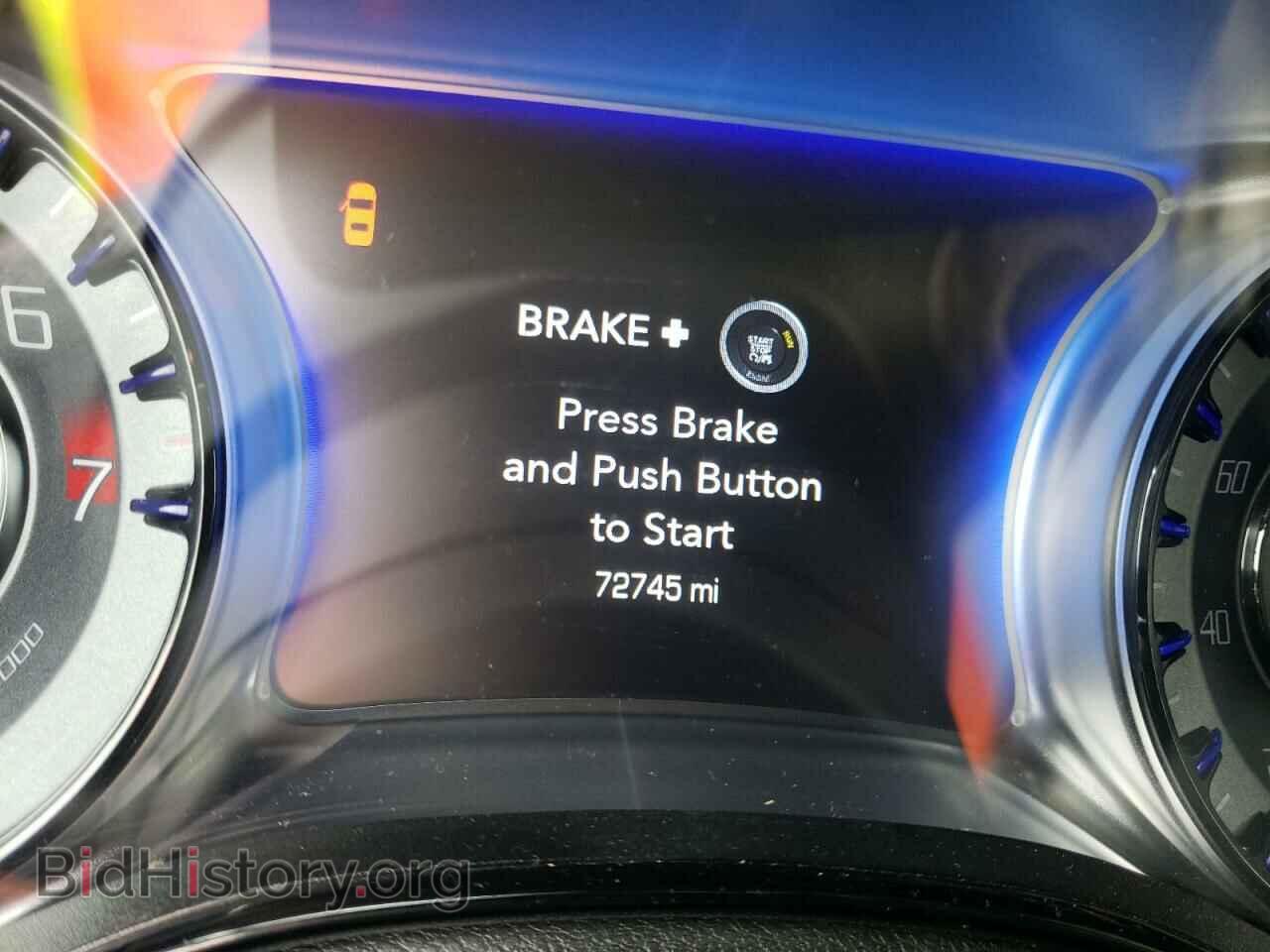 2016 CHRYSLER 300 - VIN: 2C3CCAGG3GH164351 - Фото 8