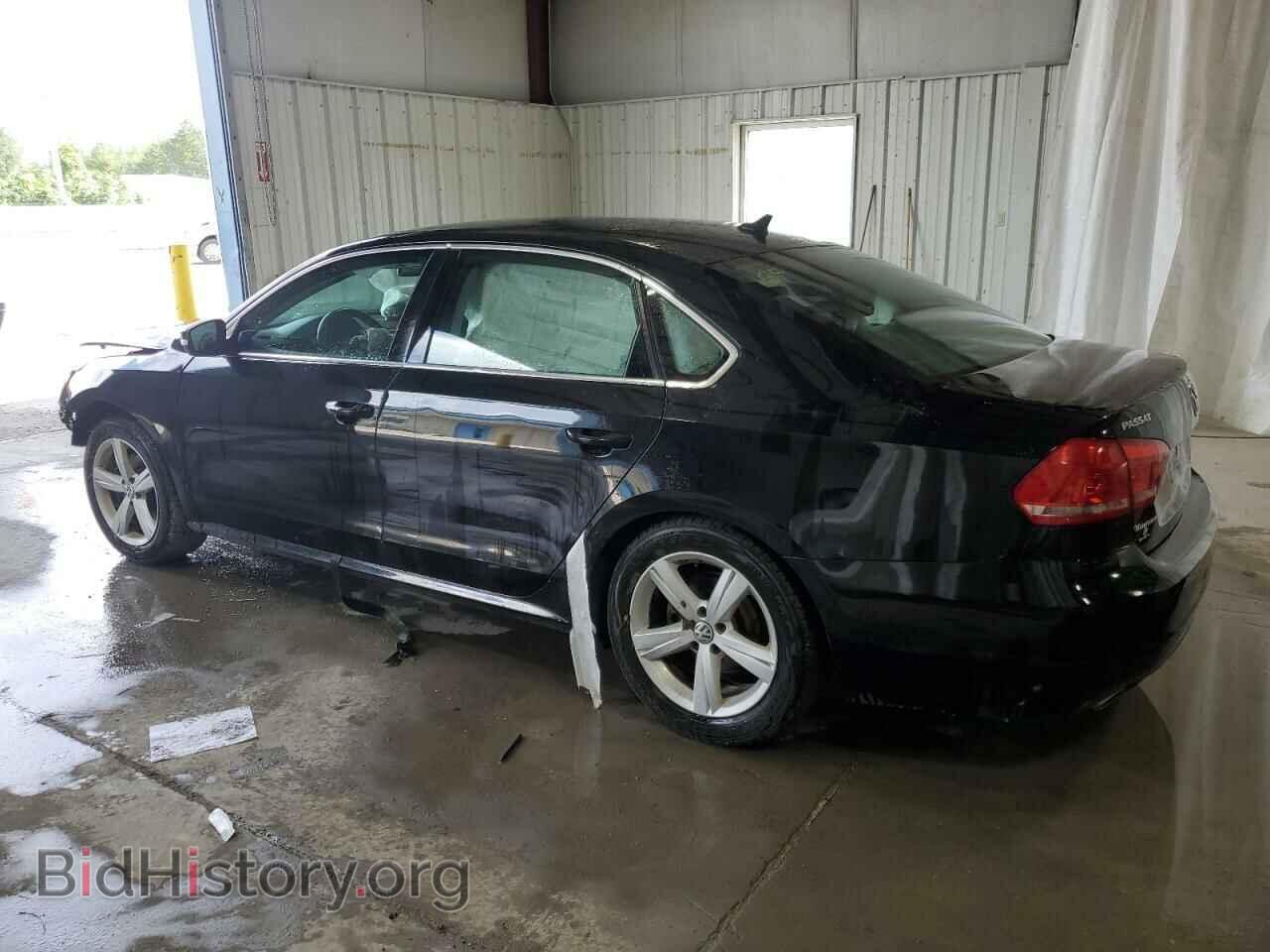 2015 VOLKSWAGEN PASSAT - VIN: 1VWBV7A33FC038435 - Фото 2