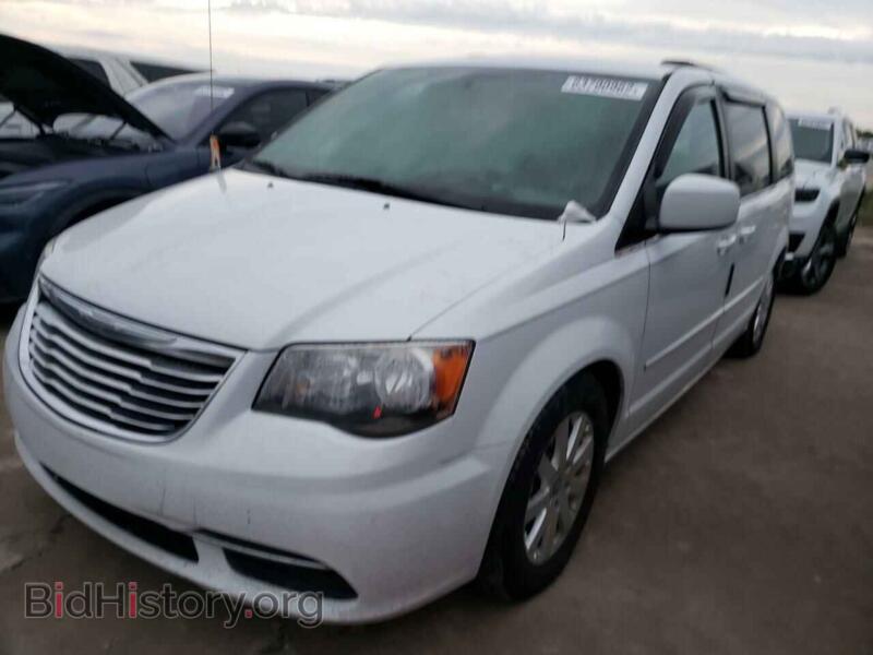 2016 Chrysler MINIVAN (VIN 2C4RC1AG6GR112401) — photo 2 of 10
