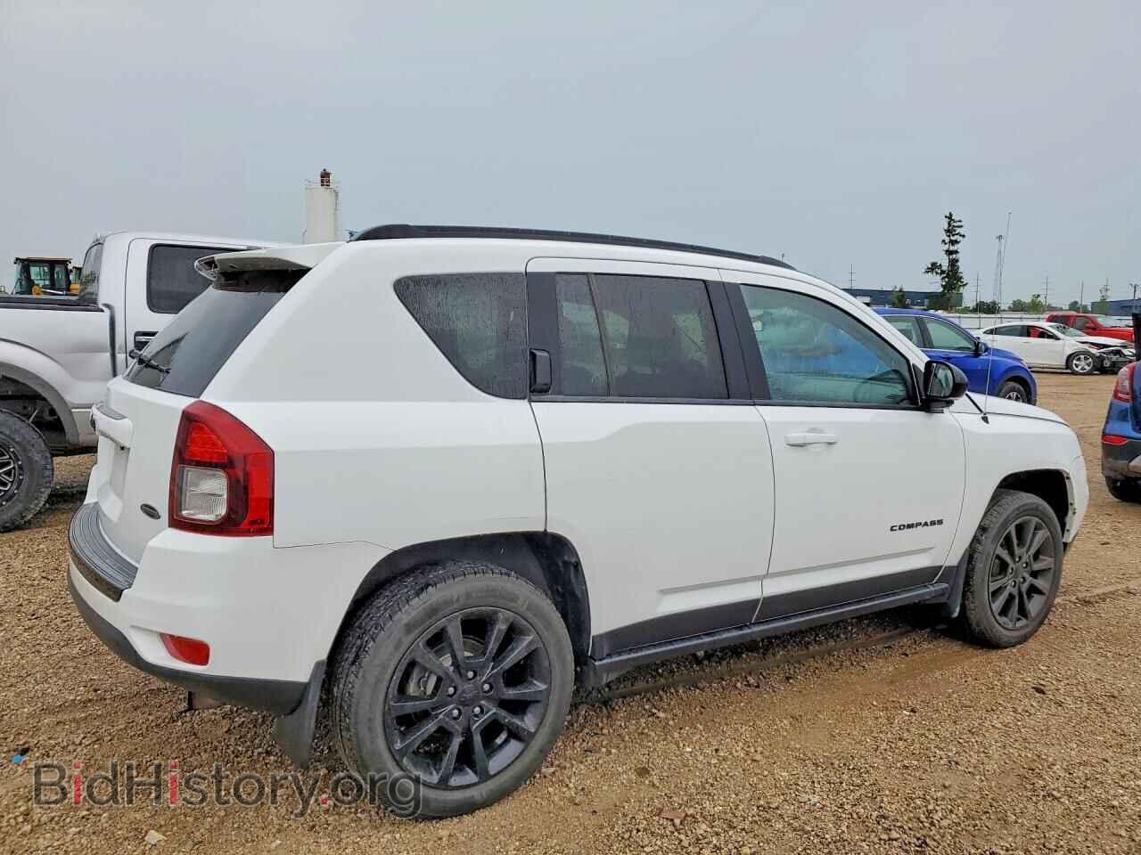 2015 JEEP COMPASS - VIN: 1C4NJDBB1FD323984 - Photo 3