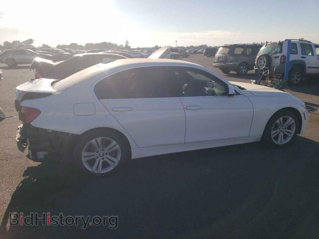2018 BMW 3 SERIES - VIN: WBA8B9C59JEE83372 - Фото 3