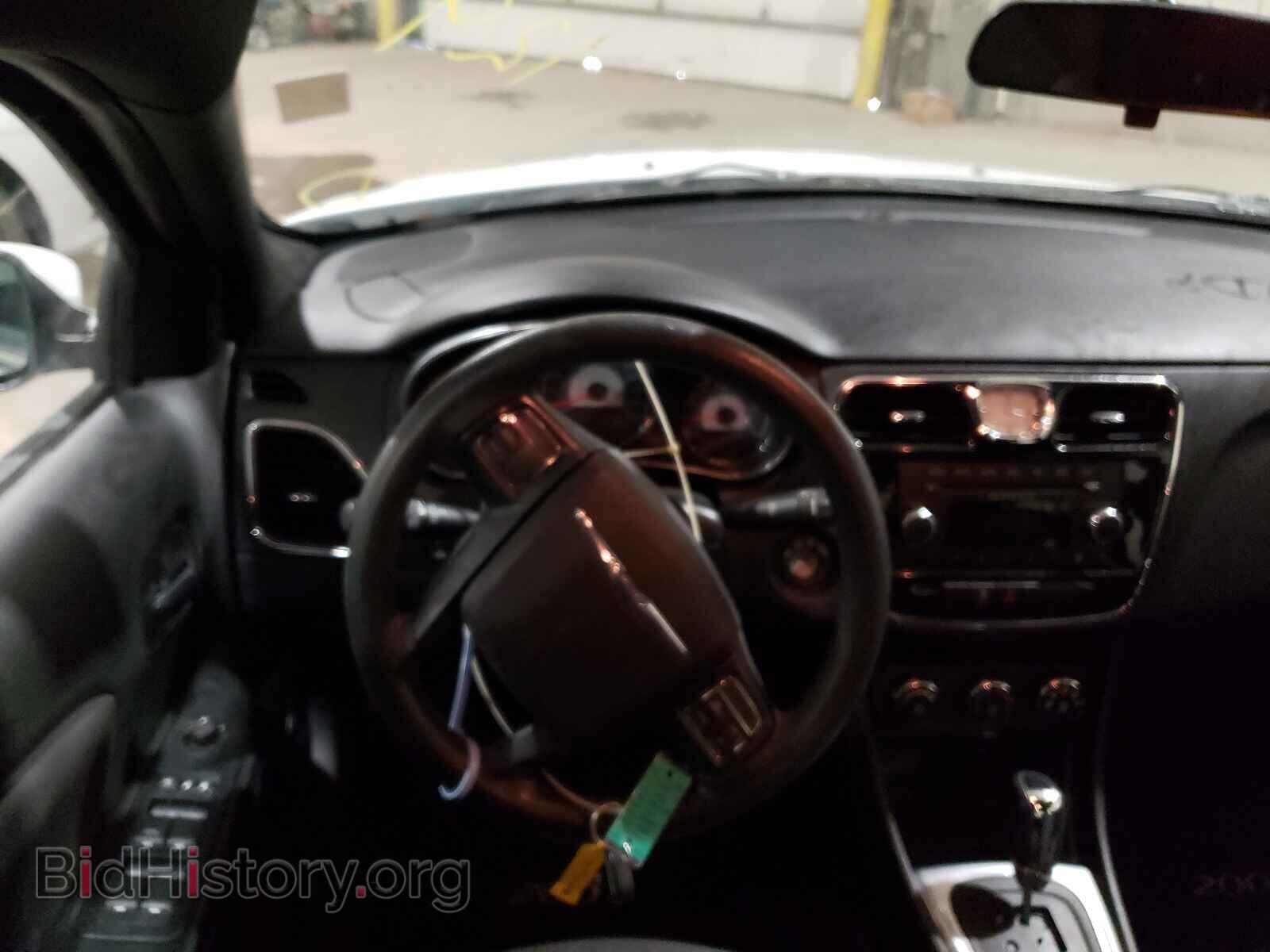 2014 CHRYSLER 200 - VIN: 1C3CCBAB9EN178276 - Фото 9
