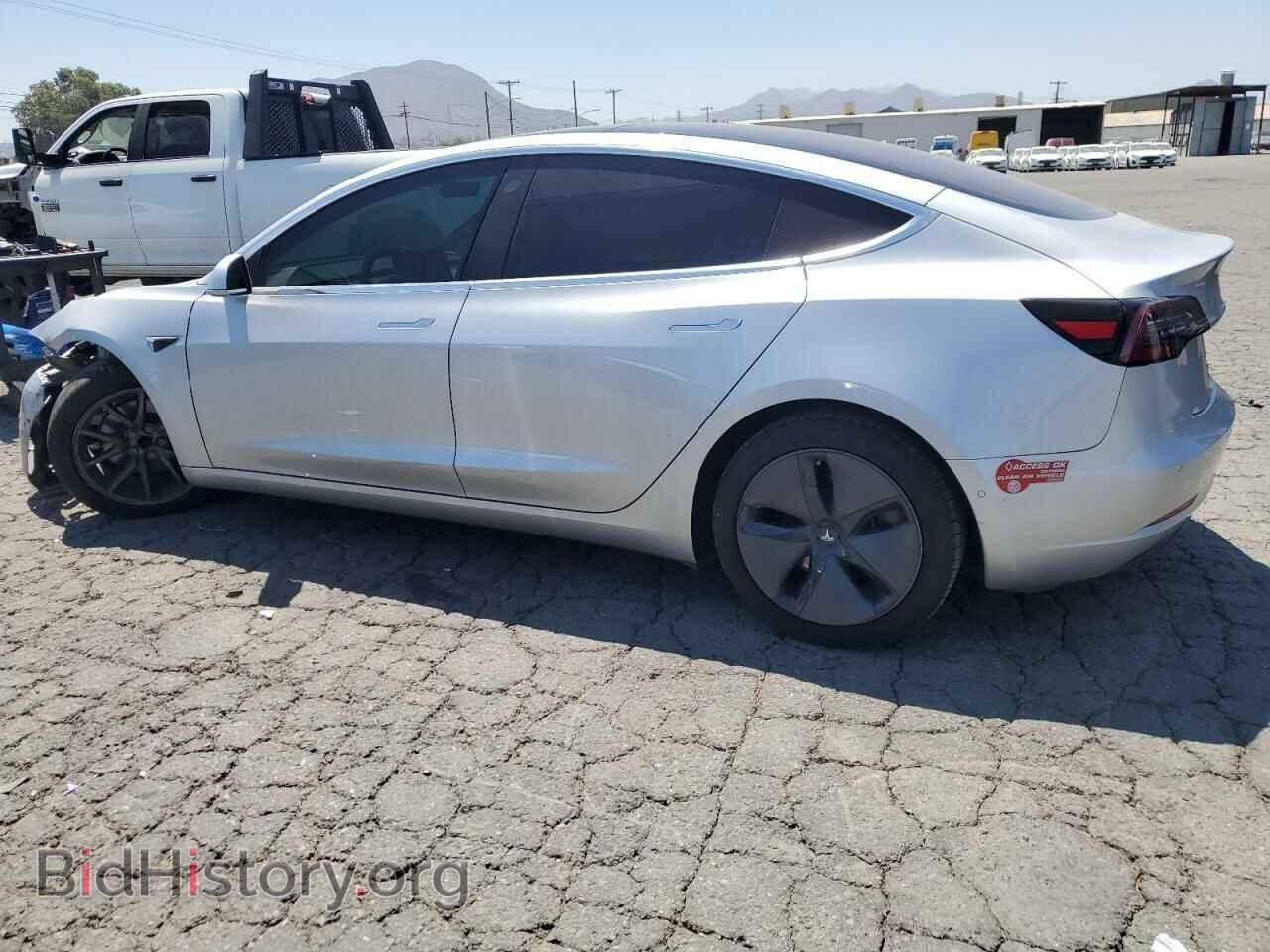 2018 TESLA MODEL 3 - VIN: 5YJ3E1EA8JF043946 - Фото 2