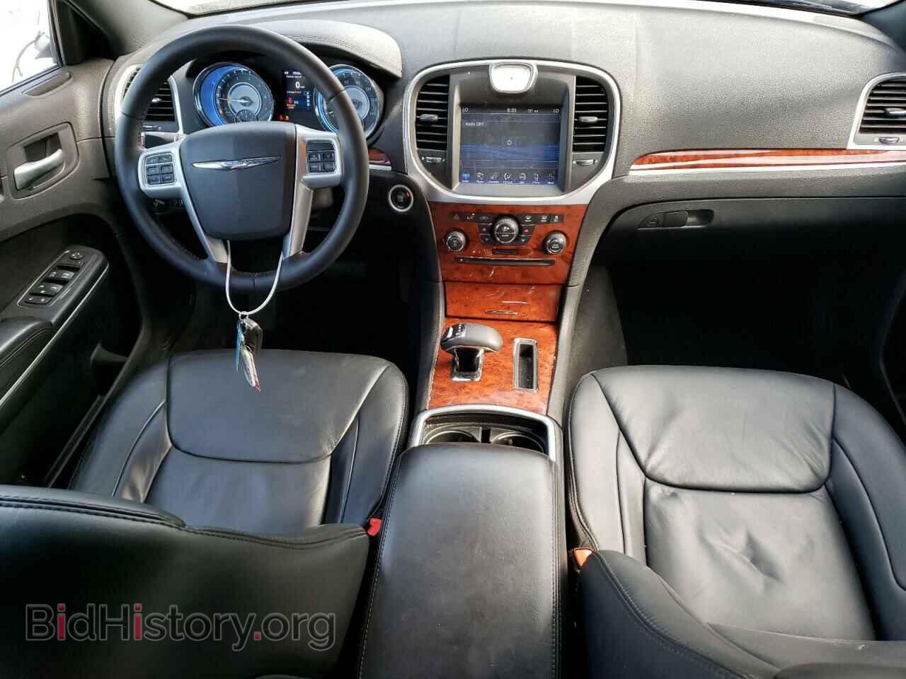 2014 CHRYSLER 300 - VIN: 2C3CCARG3EH185260 - Фото 8