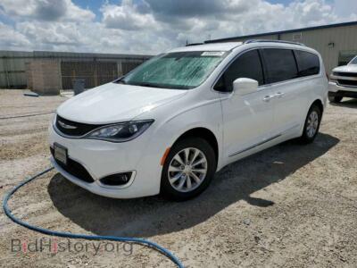 2019 Chrysler PACIFICA Touring L, белый — VIN 2C4RC1BG9KR554712, Copart