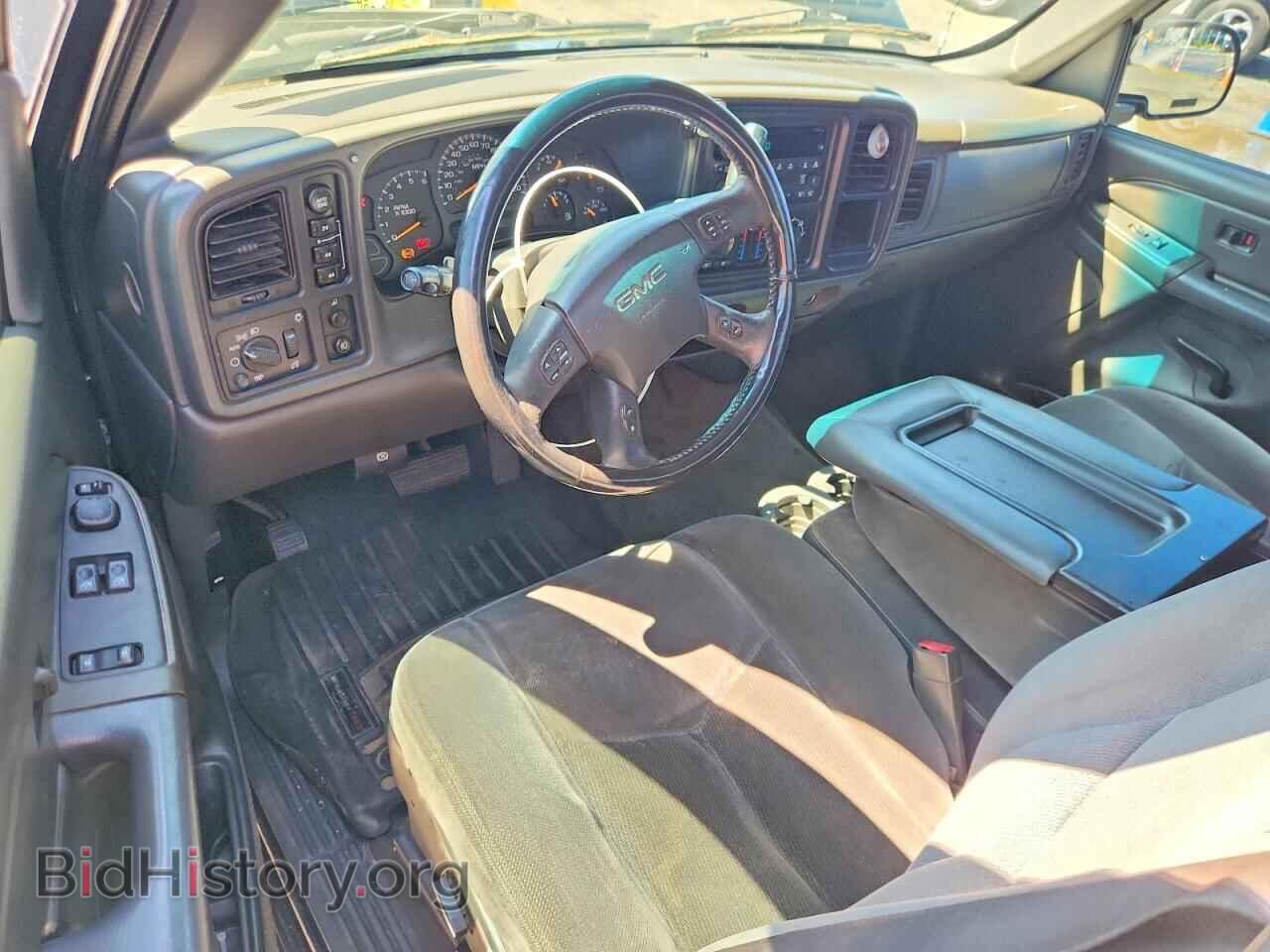 2005 GMC SIERRA - VIN: 1GTEK19BX5Z236121 - Фото 8