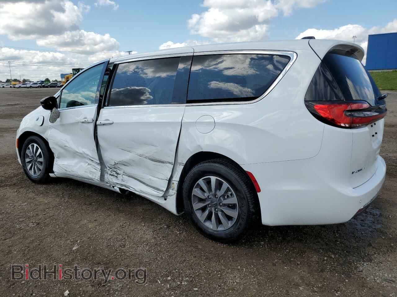 2024 CHRYSLER PACIFICA - VIN: 2C4RC1S70RR153625 - Фото 2