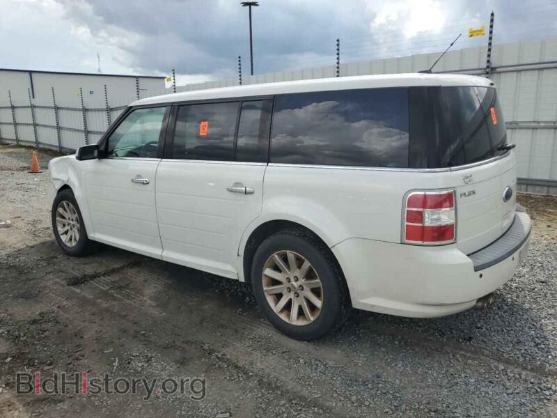 2011 Ford FLEX (VIN 2FMGK5CC4BBD19247) — photo 2 of 12